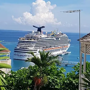 Elegant Awesome View Apartment Ocho Rios